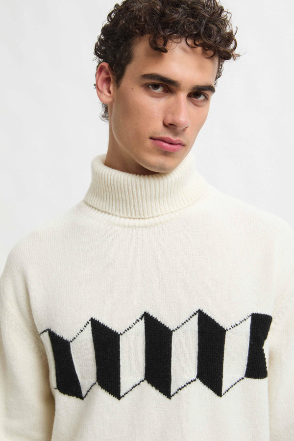 PULL À COL ROULÉ AVEC LOGO EN ACCORDÉON