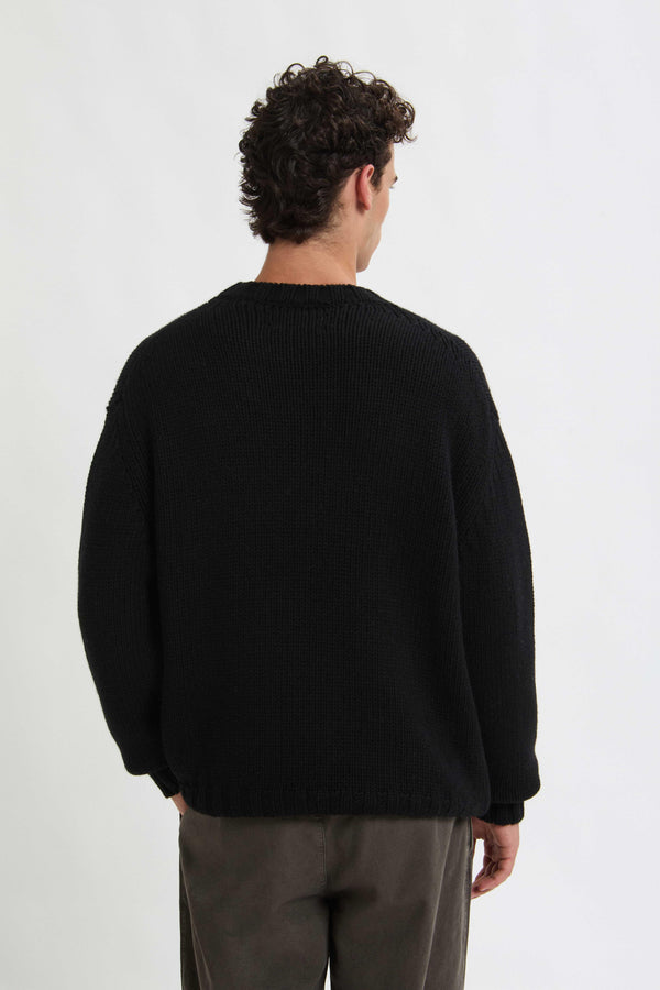 PULL RAS-DU-COU AVEC LOGO EN ACCORDÉON